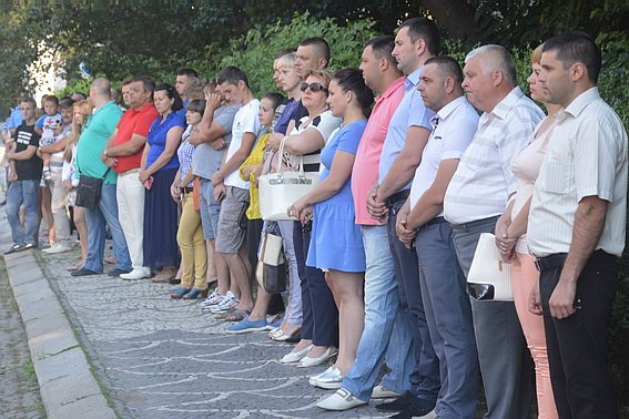 Черговий загін закарпатських міліціонерів вирушив у зону АТО – 02 Черговий загін закарпатських міліціонерів вирушив у зону АТО – 02
