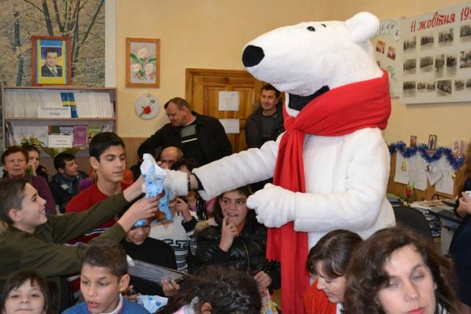 Подарунки на Різдво презентували благодійники для дітей з Домбоківської школи-інтернату (ФОТО) – 06