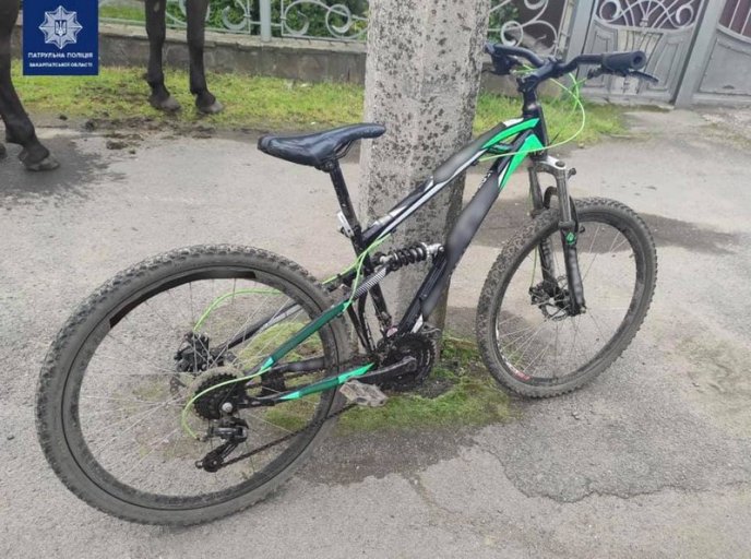 Поблизу ринку "ГІД" виявили транспортний засіб, який вкрали понад рік тому у Чинадієві – 02