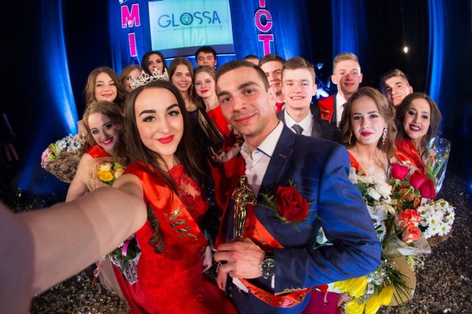 У Мукачеві визначили найгарніших міс та містера МКТЕК 2017 року – 20 У Мукачеві визначили найгарніших міс та містера МКТЕК 2017 року – 20