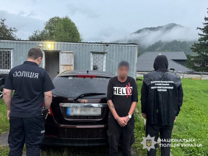 Поліція затримала двох чоловіків, які переправляли військовозобов’язаних через кордон – 01 На Закарпатті затримали переправників