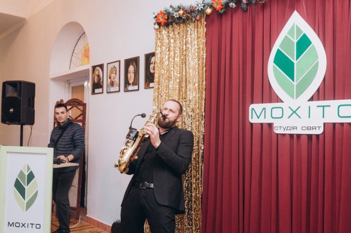 "Мукачево майліпшоє": як гумористи містян веселили – 10