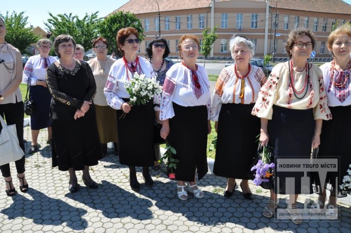 У Мукачеві відбулася панахида, приурочена річниці перепоховання Тараса Шевченка (ФОТО) – 17