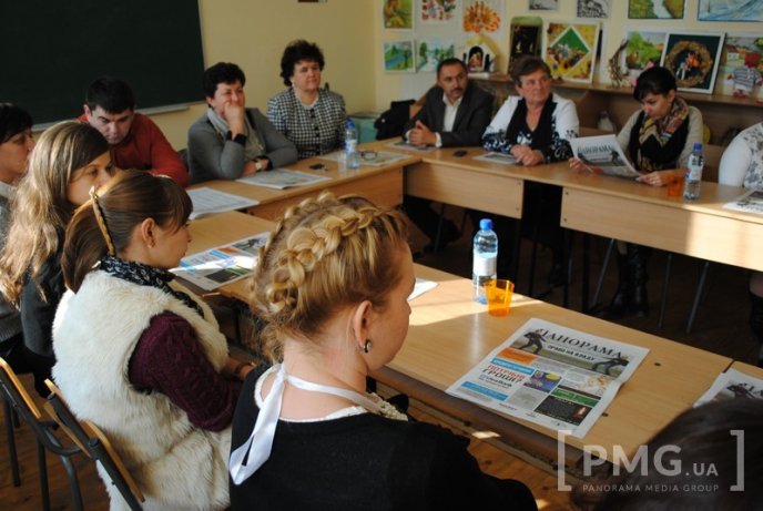 Журналісти "Панорами" зустрілись із жителями Великих Лучок – 04 Журналісти "Панорами" зустрілись із жителями Великих Лучок – 04