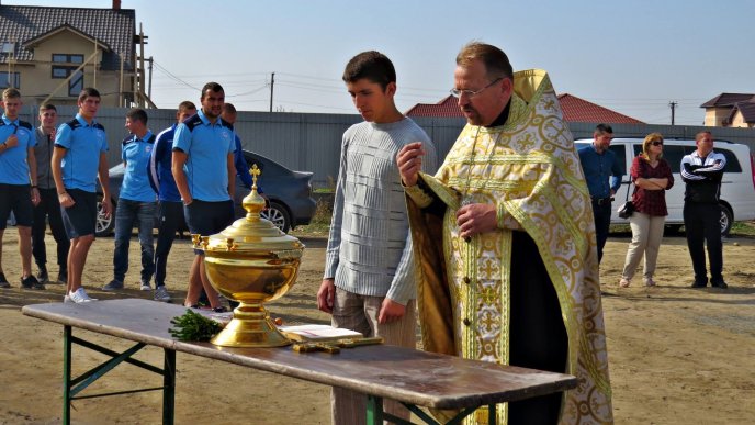На Закарпатті відкрили та освятили "Минай-арену" – 10