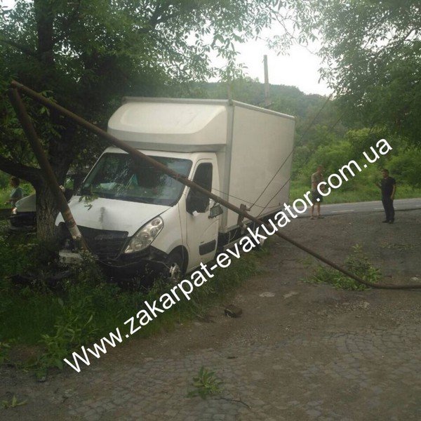 На трасі Київ-Чоп сталася аварія – 02