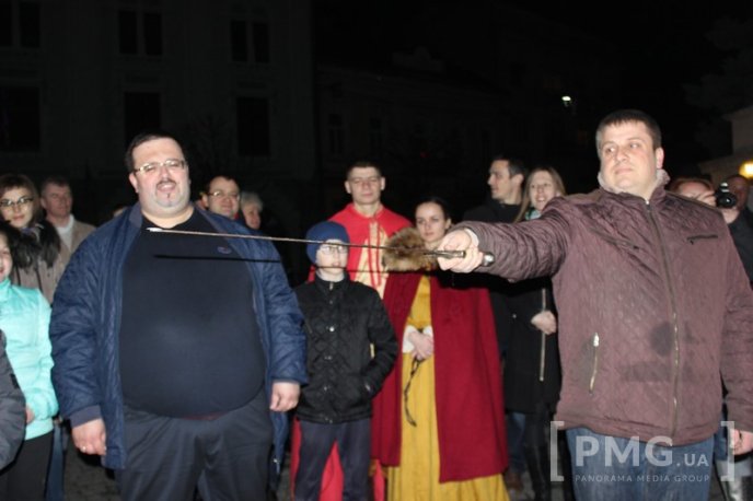 У Мукачеві відбулась церемонія переведення годинників на літній час – 15 У Мукачеві відбулась церемонія переведення годинників на літній час – 15