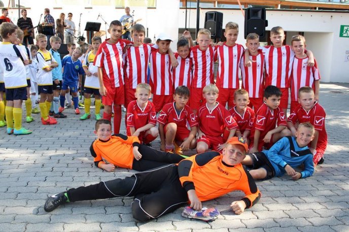 Берегівська футбольна команда здобула третє місце на спортивному фестивалі в Угорщині – 01 Берегівська футбольна команда здобула третє місце на спортивному фестивалі в Угорщині – 01