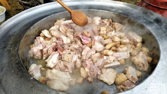 На Берегівщині стартував традиційний фестиваль різників – 02