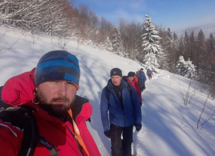 Знайшли сліди: у горах продовжують шукати лижника, який заблукав – 05 Знайшли сліди: у горах продовжують шукати лижника, який заблукав – 05