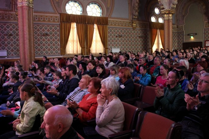 Кіровоградські "Зоряни" запалили ужгородську публіку – 02