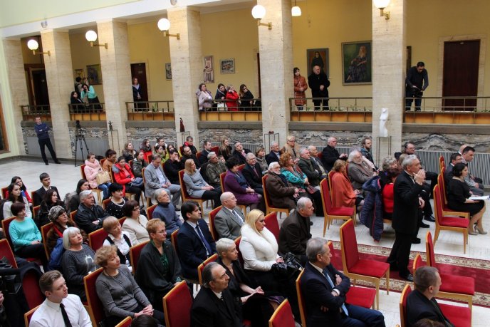 В Ужгороді урочисто преміювали найкращих літераторів і митців Закарпаття – 03