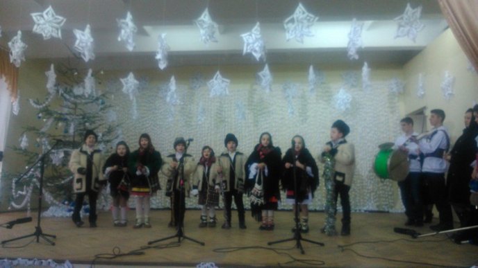 Діти з румунського регіону Тячівщини й Рахівщини змагались у конкурсі колядок – 04
