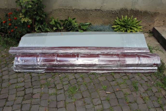 На одній з багатоповерхівок Мукачева відремонтують дах – 04