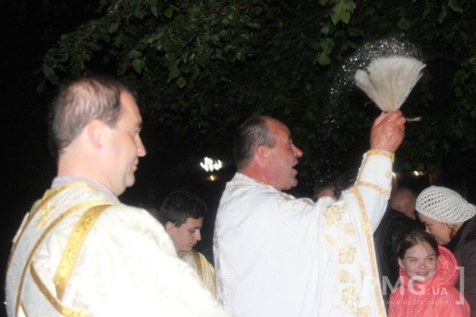 Православні та греко-католики Мукачева відзначають Воскресіння Христове – 21 Православні та греко-католики Мукачева відзначають Воскресіння Христове – 21