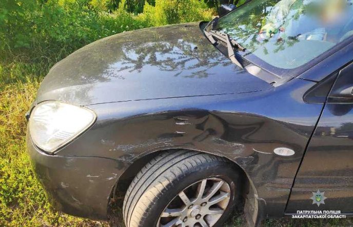 В Ужгороді сталася автопригода – 03