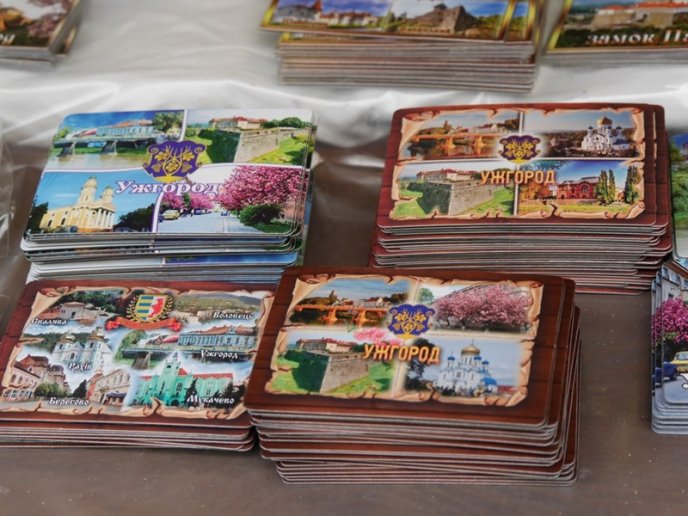 В Ужгороді розпочався новорічно-різдвяний ярмарок – 33