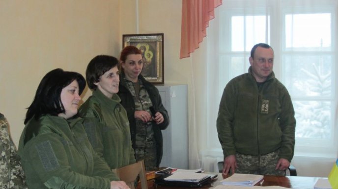 До бійців 128-ої бригади завітали колядники – 05 До бійців 128-ої бригади завітали колядники – 05