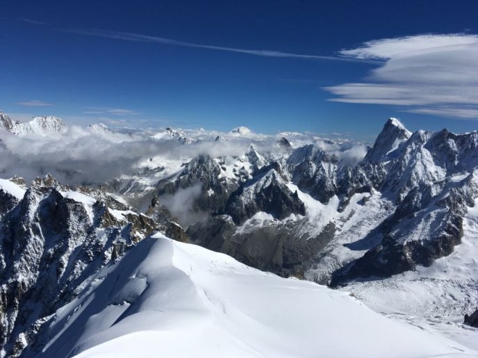 Ужгородець Ярослав Газа розповів про своє сходження на найвищу гору Європи – 05
