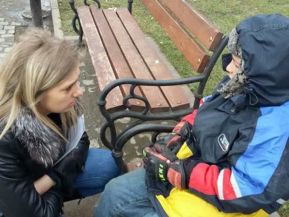 Поліція виявила чимало неповнолітніх жебраків на вулицях Закарпаття – 02 Поліція виявила чимало неповнолітніх жебраків на вулицях Закарпаття – 02