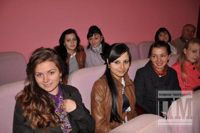 У Мукачеві вшановували представників найпочеснішої професії (ФОТО) – 01 У Мукачеві вшановували представників найпочеснішої професії (ФОТО) – 01