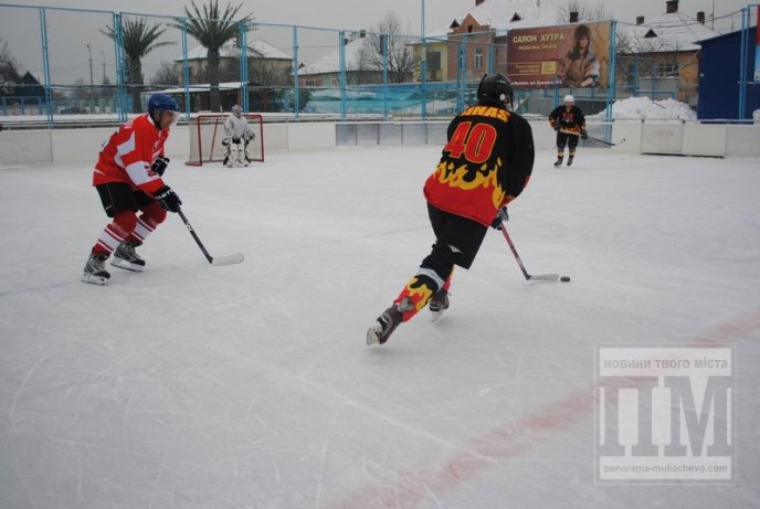 У Мукачеві відбувся відкритий Кубок області з хокею (ФОТО) – 01