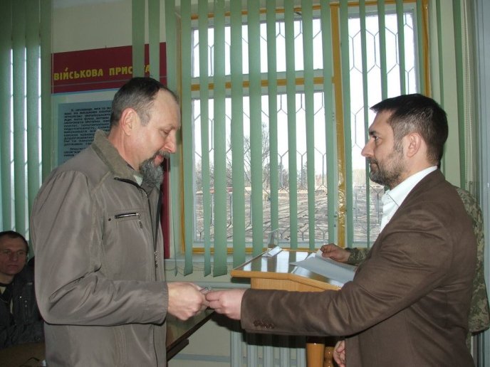 У Мукачеві урочисто нагородили бійців АТО державними нагородами – 07