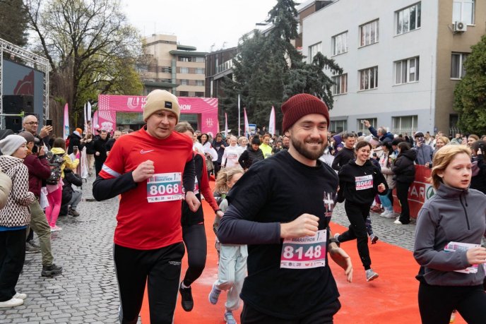 Відбувся Uzhhorod Half Marathon 2025. На підтримку ЗСУ зібрали понад 3,4 мільйони гривень – 09 Відбувся Uzhhorod Half Marathon 2025. На підтримку ЗСУ зібрали понад 3,4 мільйони гривень – 09