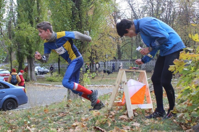 Закарпатці вдало виступили на всеукраїнських змаганнях зі спортивного орієнтування у Києві – 13