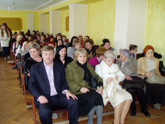 Мукачівський коледж влаштував власну передсвяткову ярмарку (ФОТОРЕПОРТАЖ) – 08