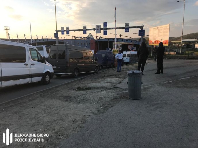 Під час отримання хабара затримали начальника відділення Мукачівського прикордонного загону – 02 Під час отримання хабара затримали начальника відділення Мукачівського прикордонного загону – 02