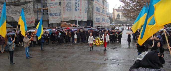 В Ужгороді вшанували 77-у річницю Незалежності Карпатської України – 01