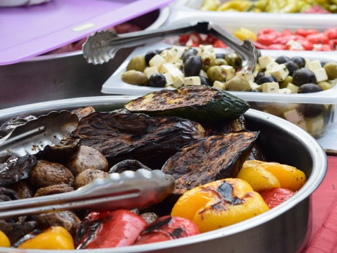 В Ужгороді триває фестиваль молодого вина “Закарпатське Божоле” – 28