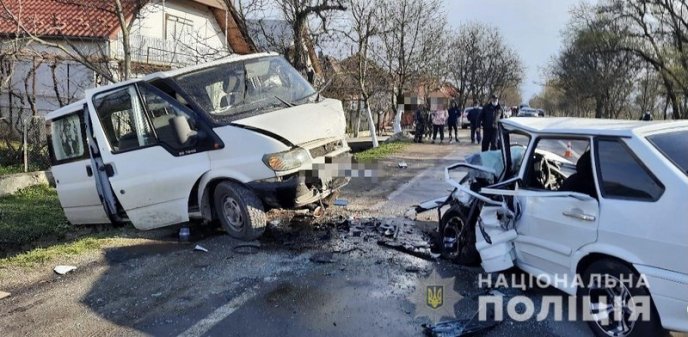 26-річний водій помер у кареті швидкої: подробиці фатальної аварії – 03