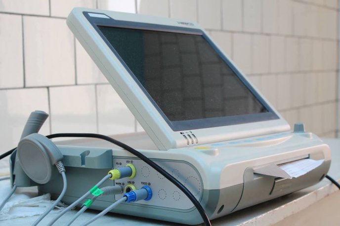 У Мукачеві пологове та неонатологічне відділення лікарні отримали нове обладнання – 07