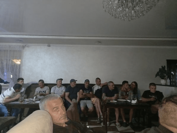 Україна-Швеція 2:1: вболівальники Тячівщини підтримували національну футбольну збірну – 15