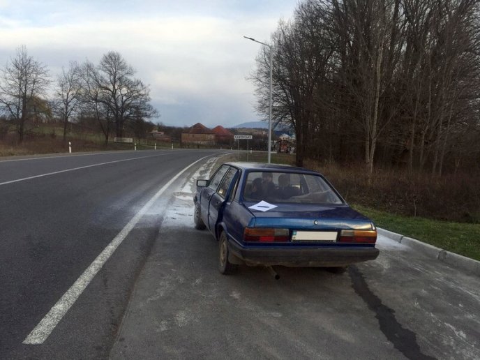 Як працівник АЗС кинувся на допомогу незнайомим людям – 02