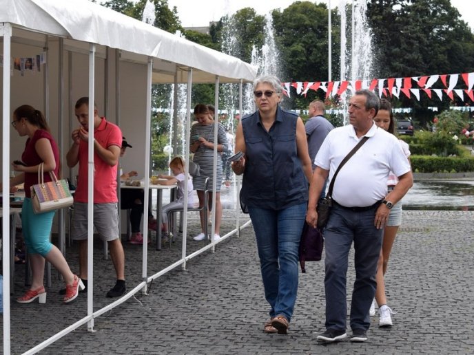 В Ужгороді діляться секретами опанування іноземних мов – 04