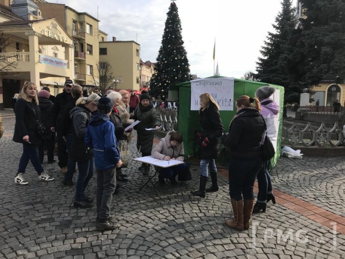 У Мукачеві збирають підписи проти будівництва міні-ГЕС – 03