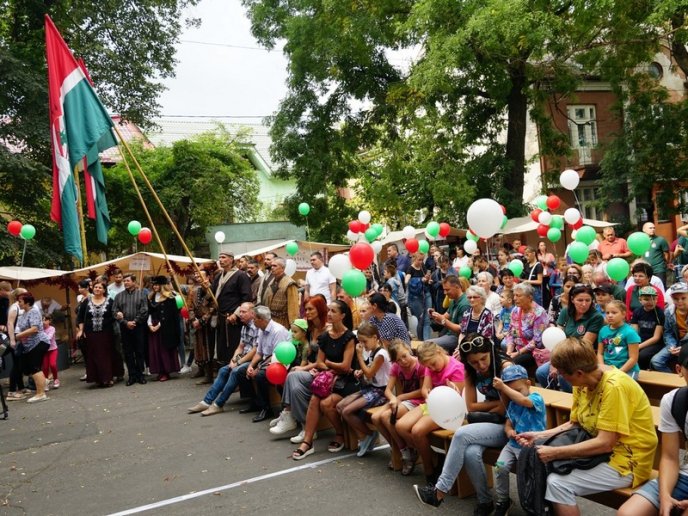 Сьогодні в Ужгороді стартувало масштабне свято – 15