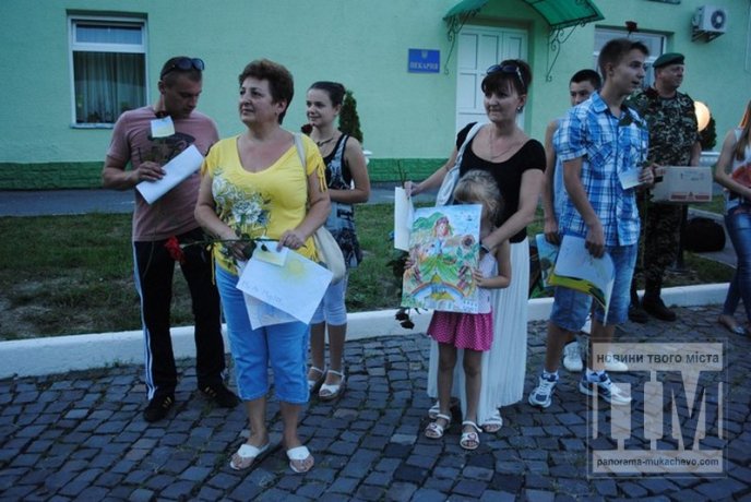 Мукачево радо зустріло прикордонників, які повернулись із зони АТО (ФОТО) – 10