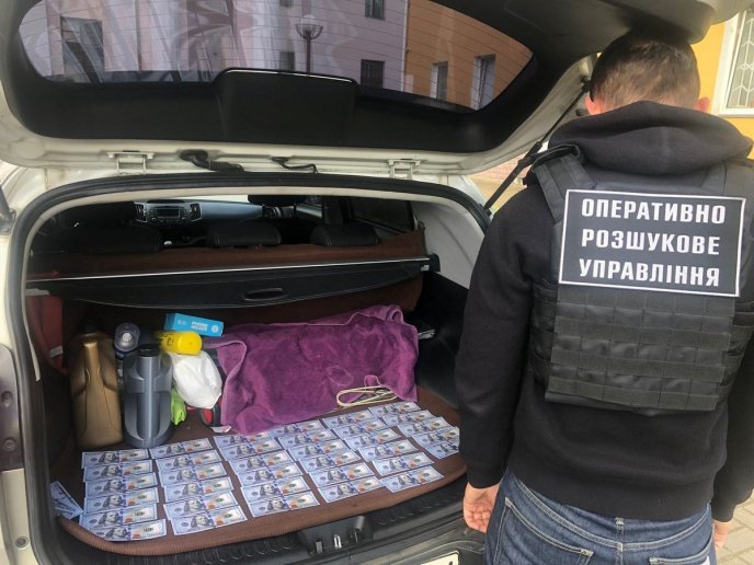 У Держприкордонслужбі розповіли, що відбувалось біля одного з КПП на Закарпатті – 02