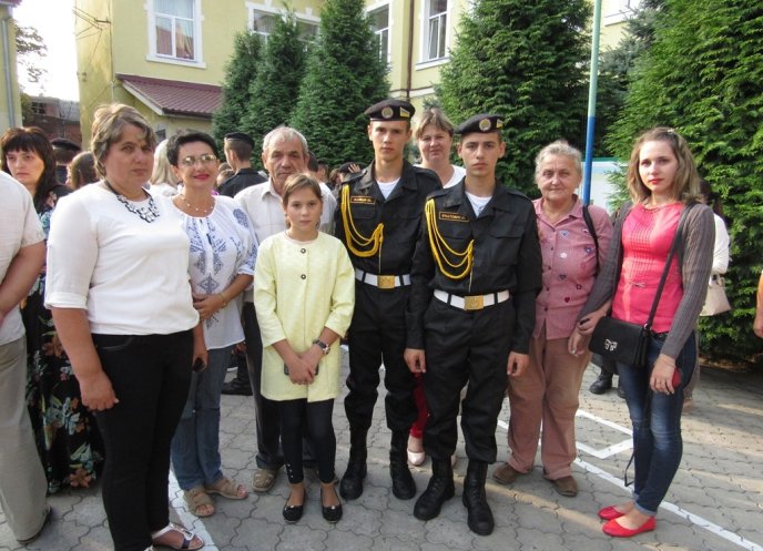 У Мукачеві військові ліцеїсти отримали перші погони – 01