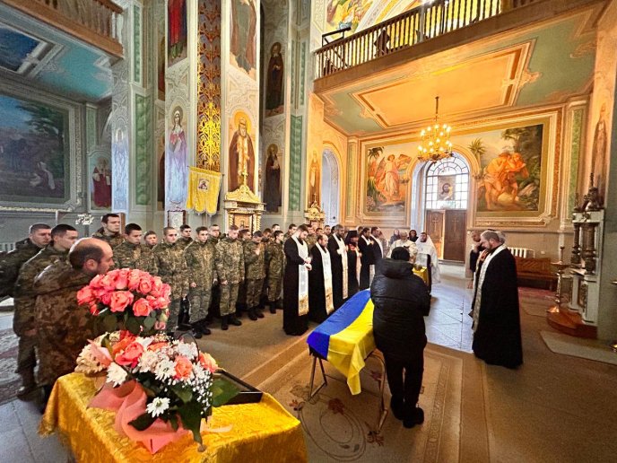 На Закарпатті попрощалися із двома Героями – 09