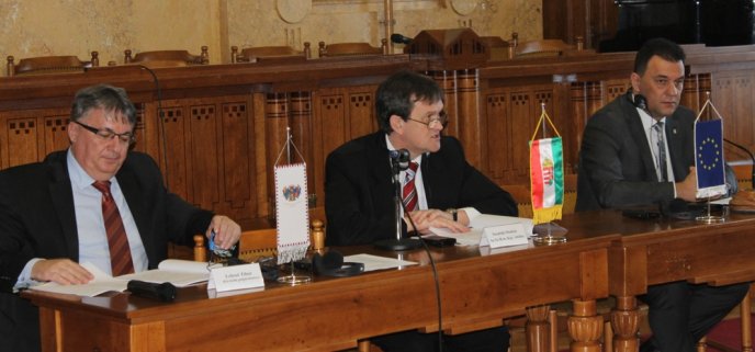 У Закарпаття з’явились можливості залучити багатомільйонні ґранти у розвиток краю – 07