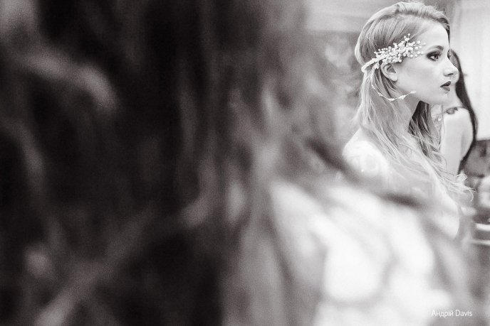 Мода заради життя: на Закарпатті відбувся ІІІ-й благодійний показ мод дизайнерки Роксолани Новак – 119