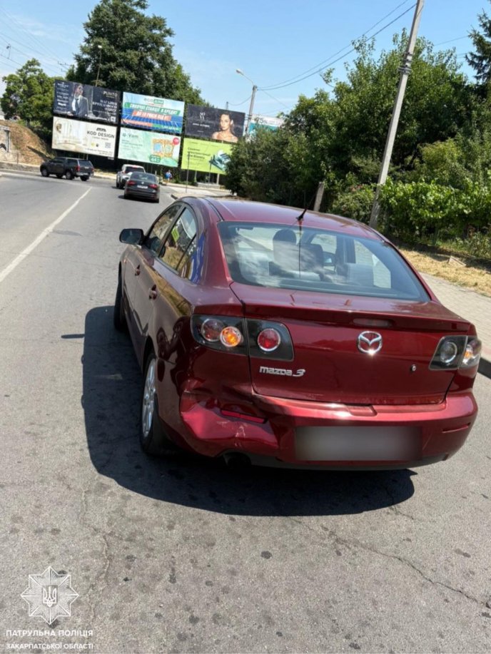 Горе-водій скоїв аварію в Ужгороді – 01 ДТП в Ужгороді