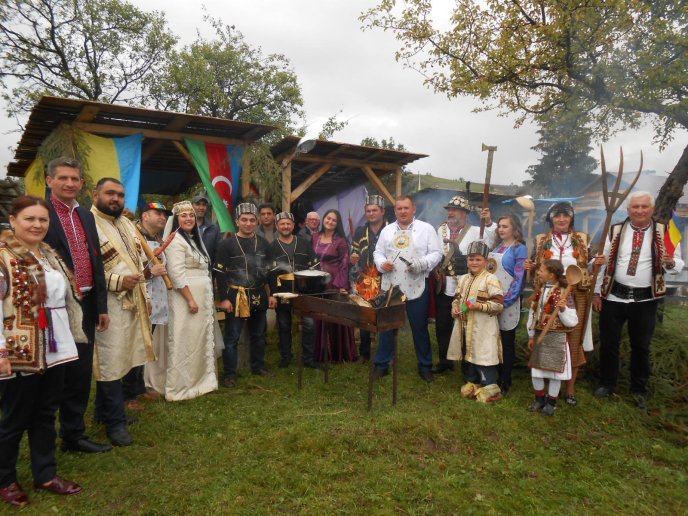 На фестивалі «Смажений баранчик – 2017» у Лазещині готували автентичні страви – 01