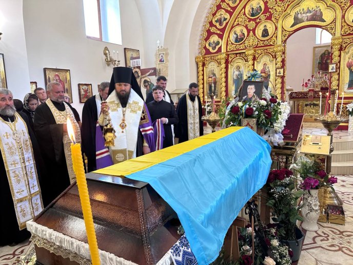 У Свалявській громаді поховали полеглого Героя – 04 У Свалявській громаді поховали полеглого Героя – 04