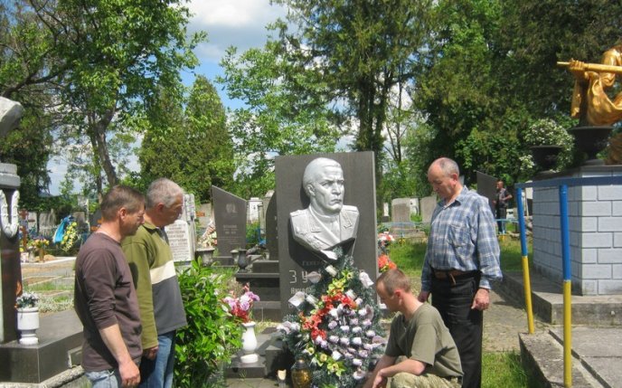 Прикордонники Мукачівського загону відзначили День пам’яті та примирення – 11